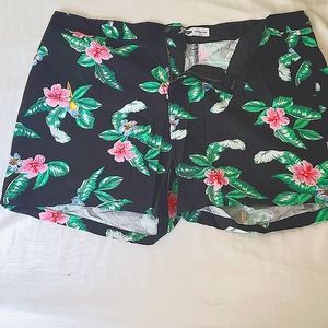 Size 20 plus, breathable shorts, and lightweight.